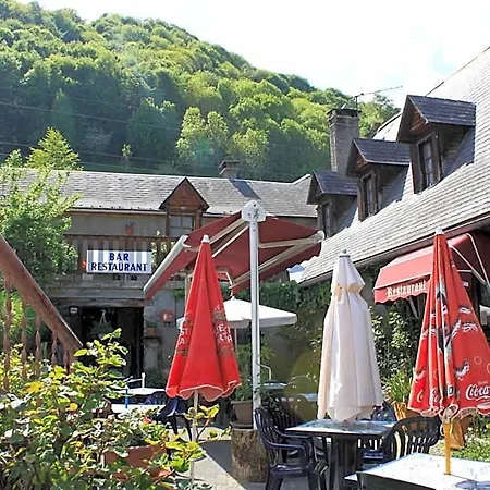 Des Pyrenees Hotel Campan